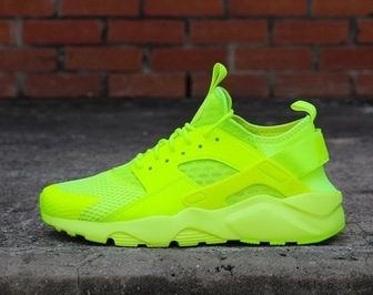 海外4月15日発売予定 NIKE AIR HUARACHE ULTRA 'VOLT'