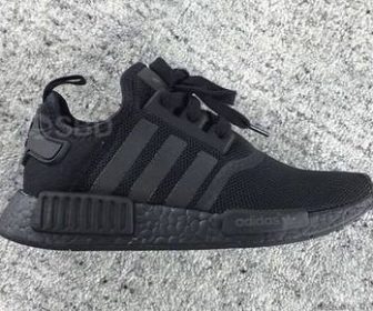 リーク adidas NMD_R1 “Triple Black” sample