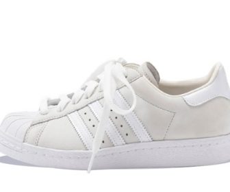 9月15日発売 Adidas x emmi Sneaker Style Collection