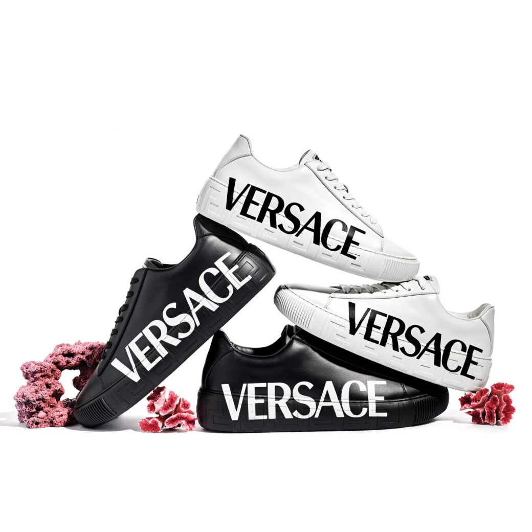 発売中 Versace ”LA GRECA”