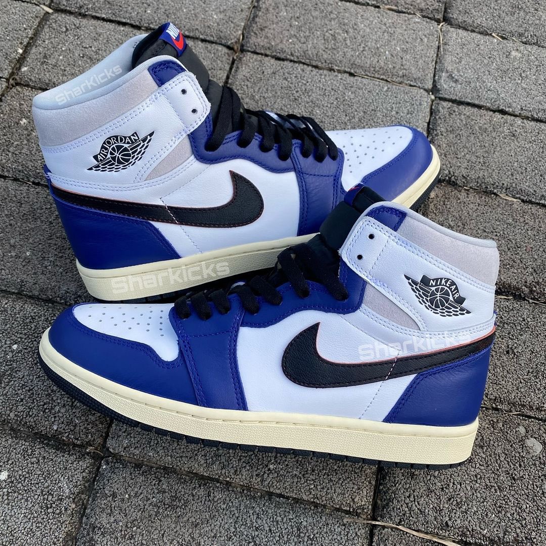 NIKE AIR JORDAN 1 HIGH OG DEEP ROYAL BLUE