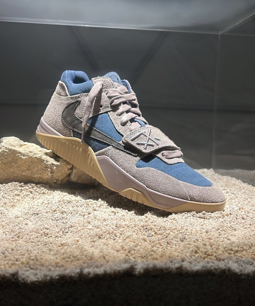 TRAVIS SCOTT × NIKE JUMPMAN JACK TAUPE HAZE 2025年秋発売予定