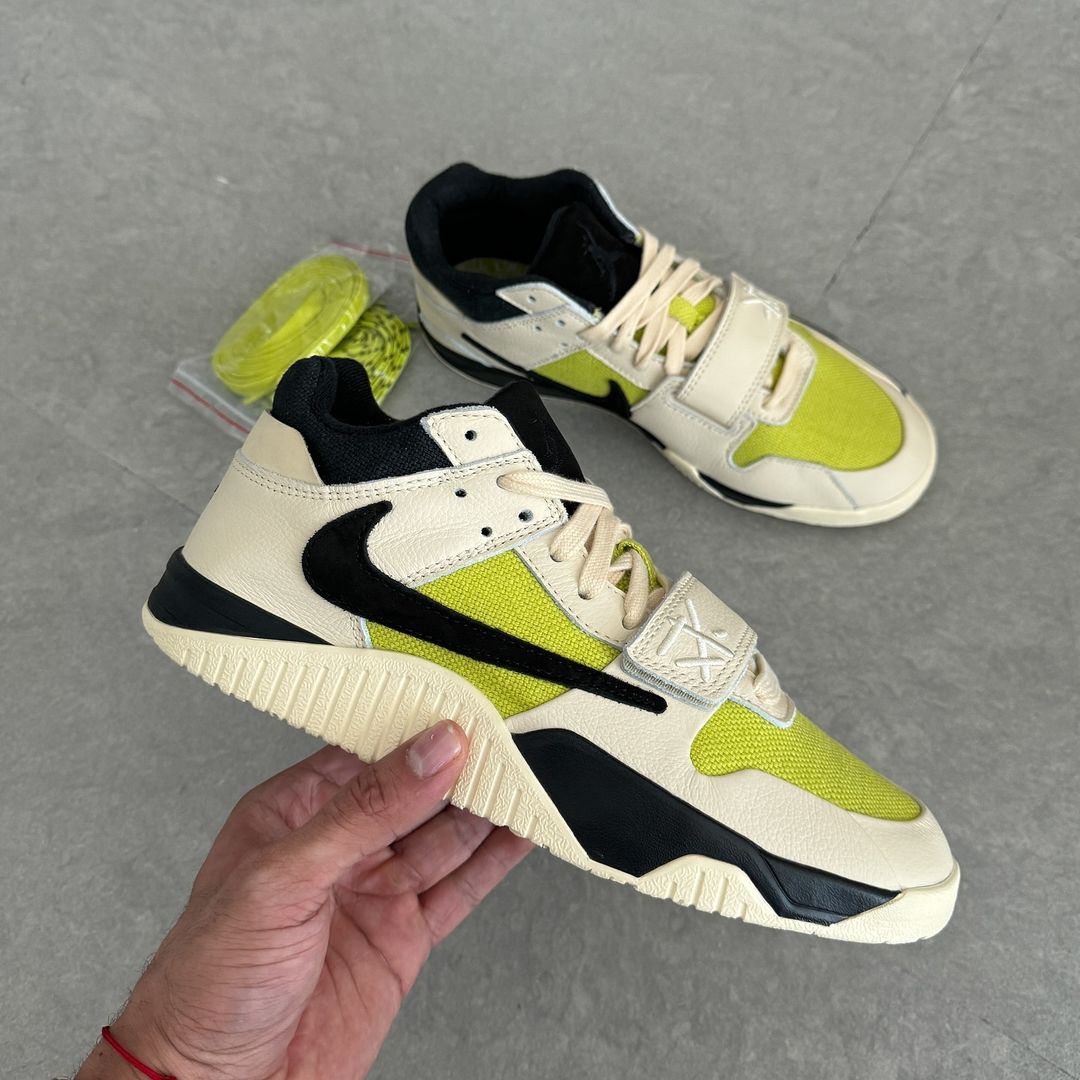 Travis Scott ｘ NIKE JUMPMAN JACK TR BRIGHIT CACTUS 11月13日発売予定