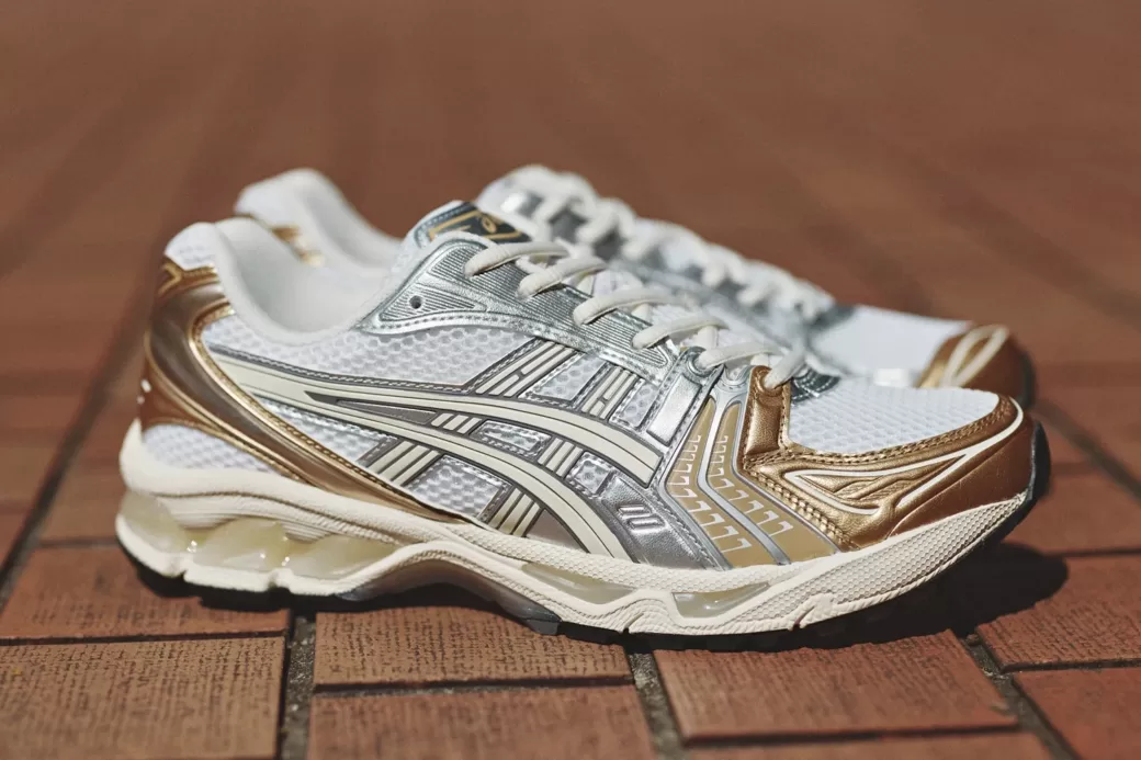 ASICS GEL-KAYANO 14 WHITE/CREAM 8月22日発売予定