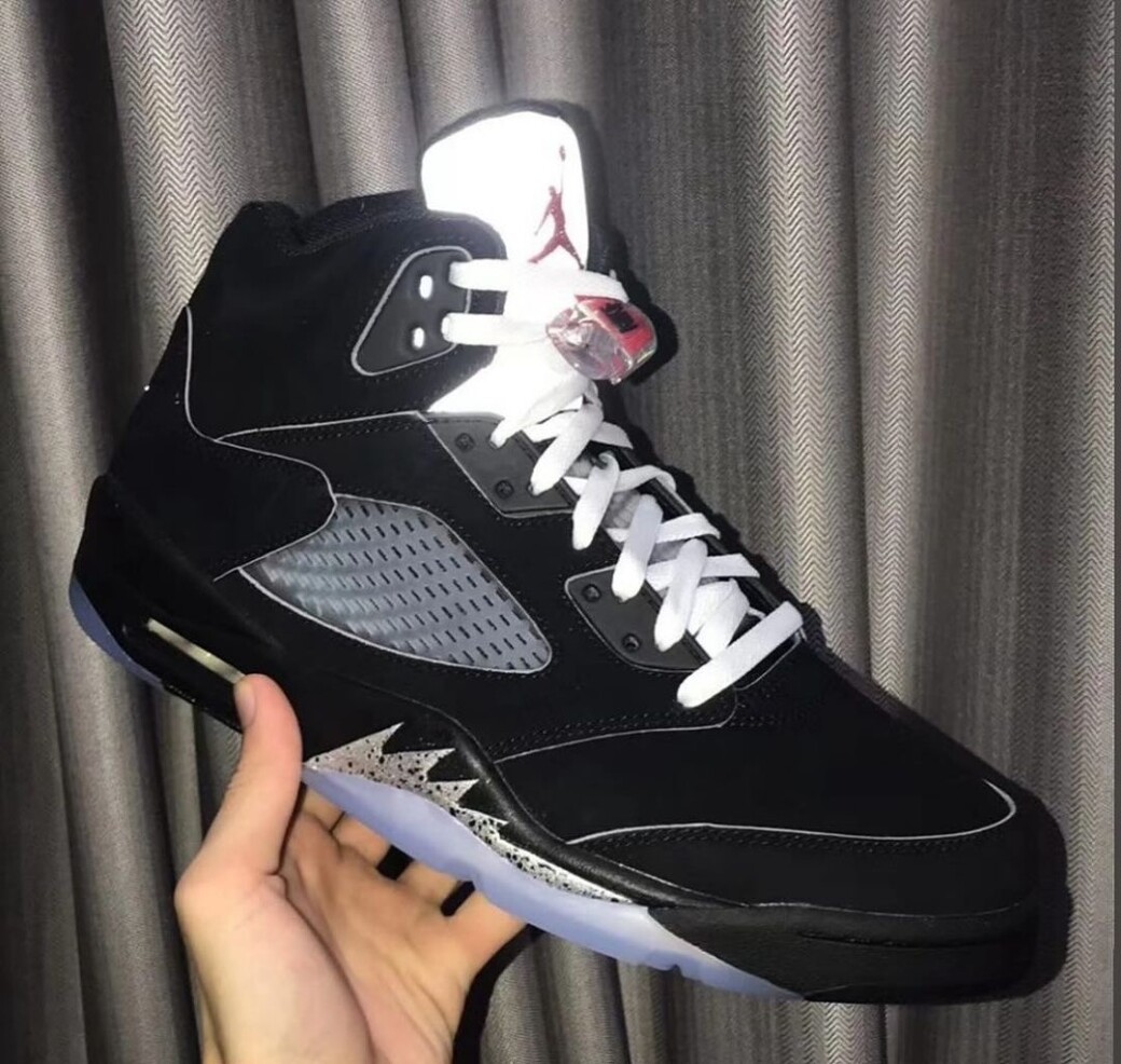 NIKE AIR JORDAN 5 OG BLACK METALLIC 2025年2月5日発売予定