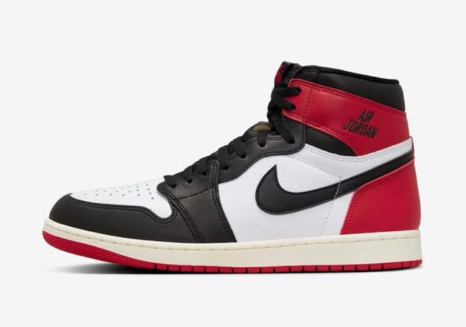 NIKE AIR JORDAN 1 HIGH BLACK TOE REIMAGINED 国内11月3日先行発売