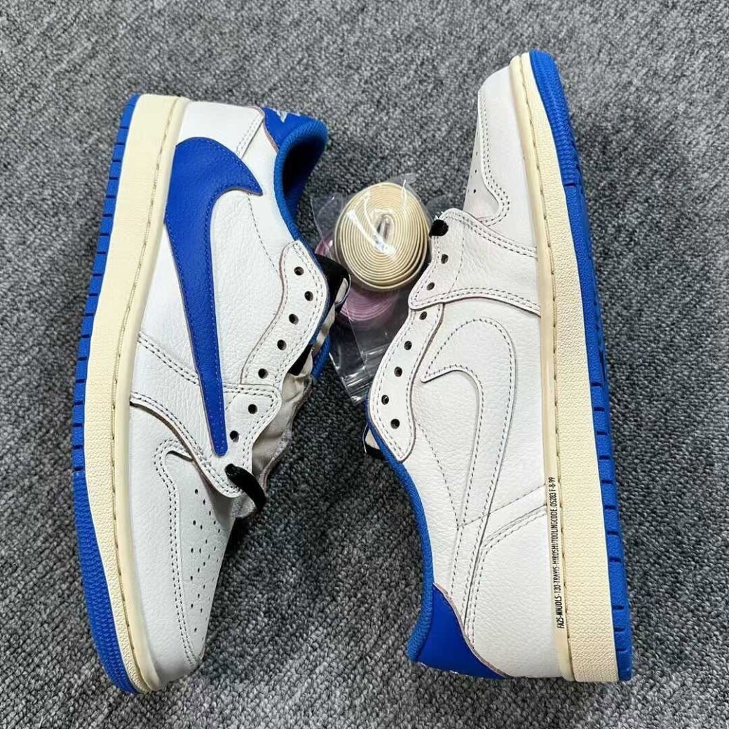 FRAGMENT DESIGN x TRAVIS SCOTT CACTUS JACK NIKE AIR JORDAN 1 LOW Sail/Military Blue 2025年9月23日発売予定