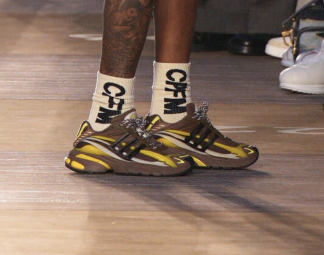 Pharrell Williams × ADIDAS Jellyfish 2025年10月発売予定