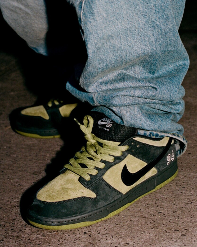 SUPREME × NIKE SB DUNK LOW PRO QS 2025年FW 9月発売予定