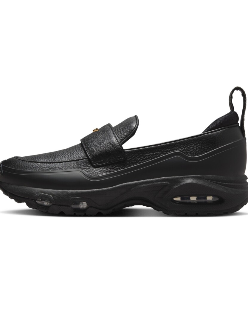 NIKE WMNS AIR MAX PHENOMENA ローファー 再販情報