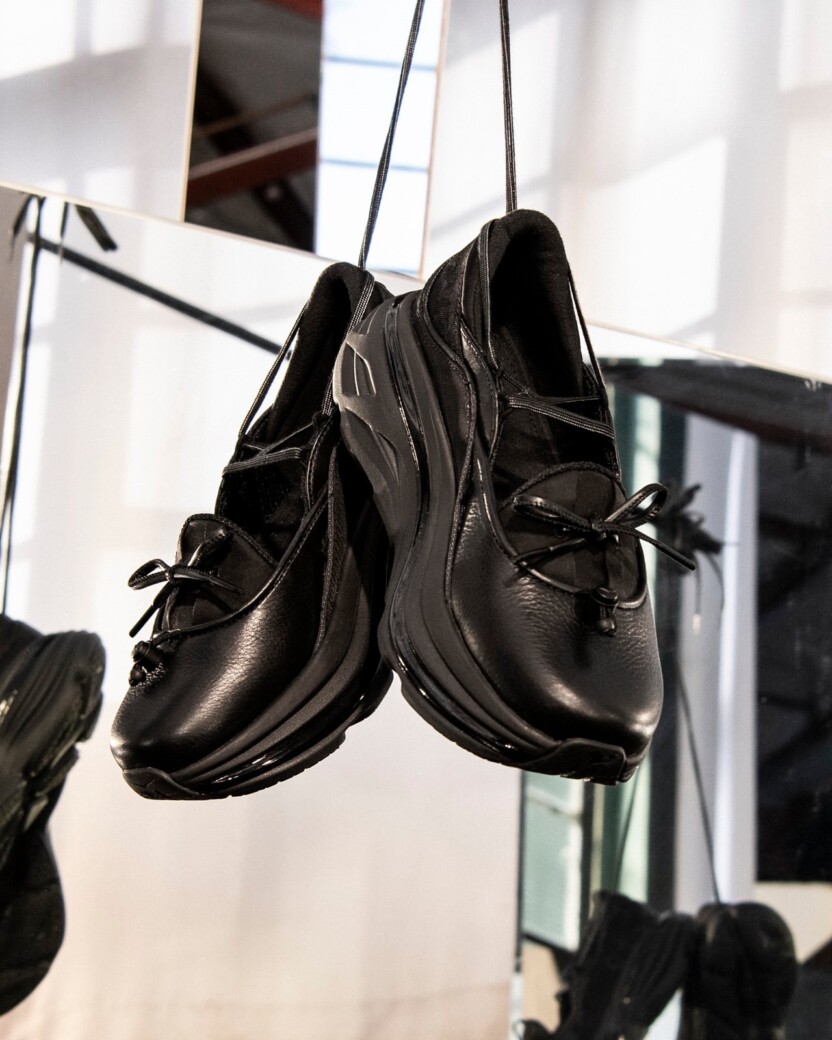 HOKA BONDI MARYJANE 10月1日発売予定