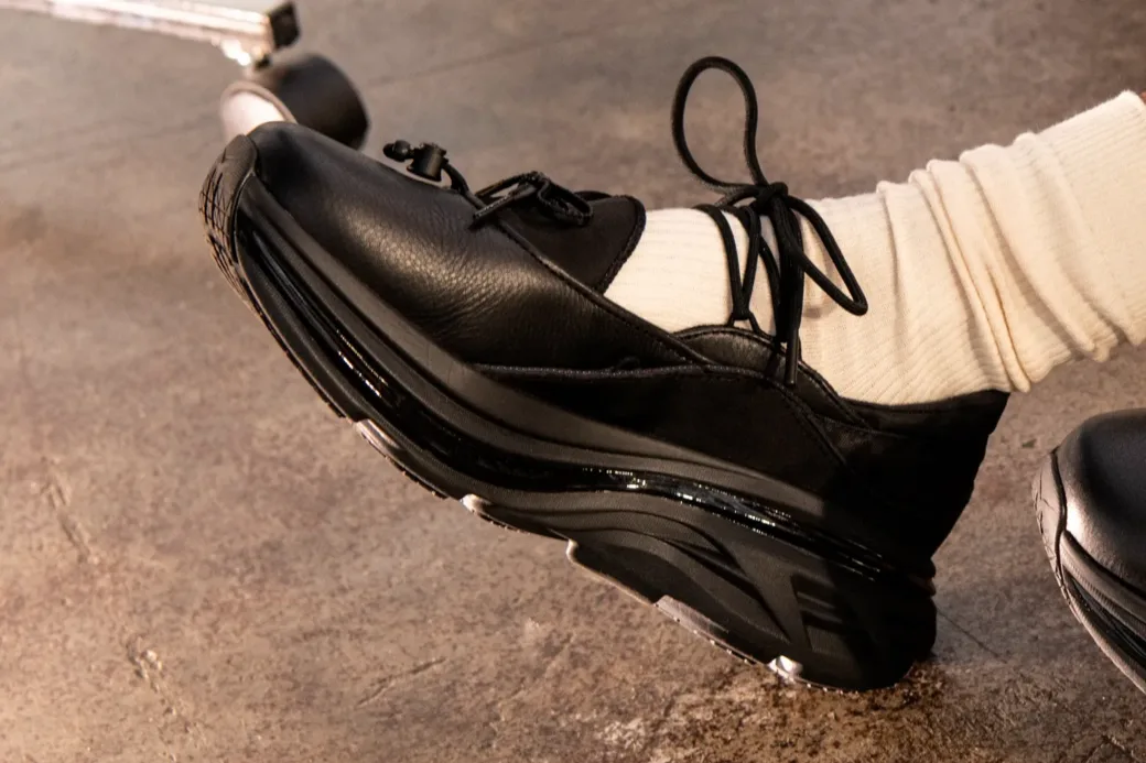 HOKA BONDI MARY JANE 1月16日発売