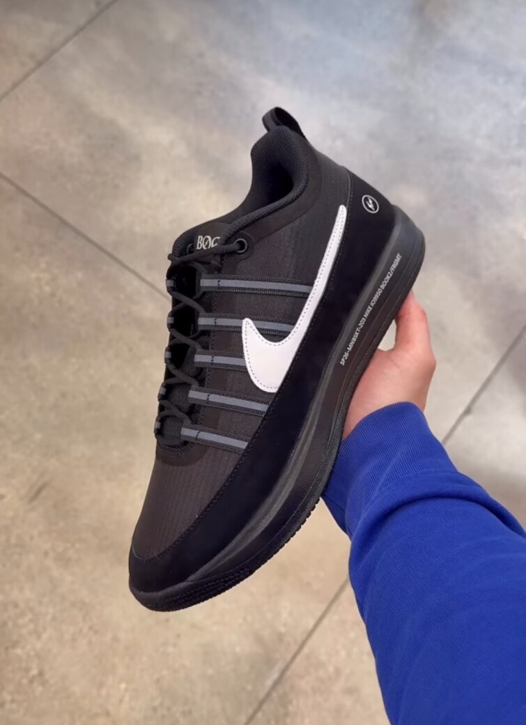 FRAGMENT DESIGN × NIKE BOOK 2 BLACK 2月12日発売予定